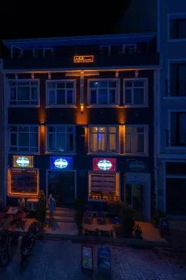 Seatanbul Hotel Exterior Photos