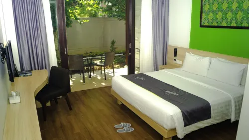Grand Whiz Hotel Nusa Dua Bali Phòng Photos