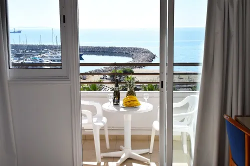 Sun Hall Beach Hotel Apartments Zimmer Photos