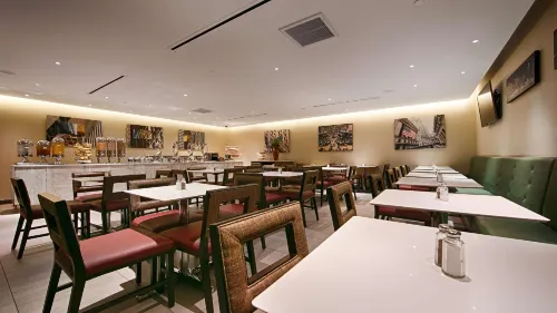 Best Western Premier Herald Square Restauration Photos