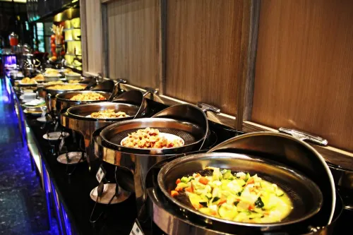 Sparks Life Jakarta, ARTOTEL Curated Makanan Photos