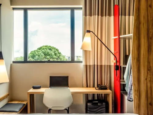 Ibis Palmas Avenida JK Photos