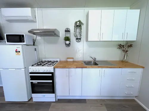 Mandurah Coastal Holiday Park Rooms Photos