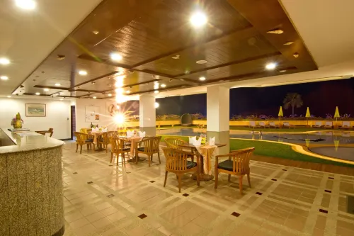 Grand Jomtien Palace Hotel Ăn uống Photos
