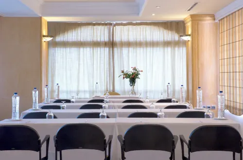 Ramada by Wyndham, Athens Club Attica Riviera Espaces Affaires Photos
