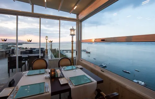 Wellborn Luxury Hotel Dining Photos