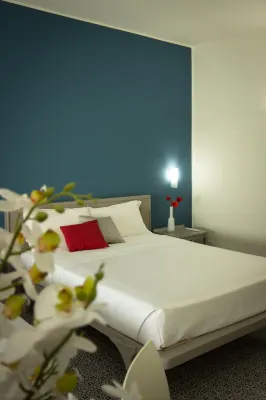 Saracen Sands Hotel & Congress Centre - Palermo Photos