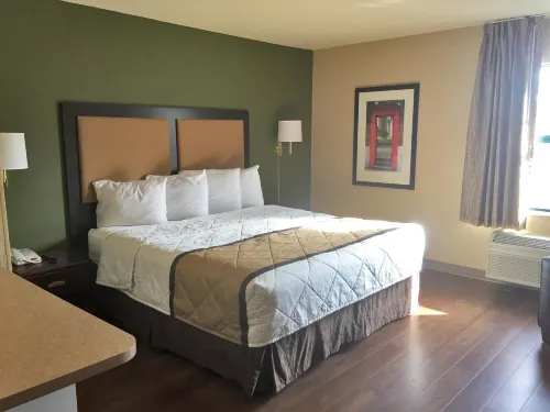Extended Stay America Suites - Detroit - Madison Heights Photos