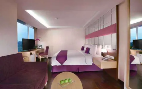 Quest Hotel Darmo Surabaya Kamar Photos