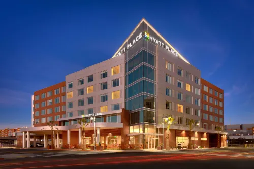 Hyatt Place Emeryville/San Francisco Bay Area Featured Photos