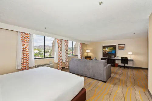 DoubleTree by Hilton Whittier Los Angeles Chambres Photos
