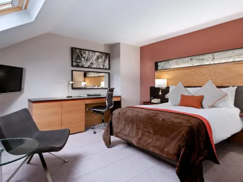 Hilton East Midlands Airport Photos