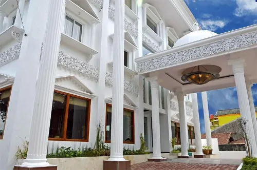 Hotel Safira Magelang Dekat Hotel Photos