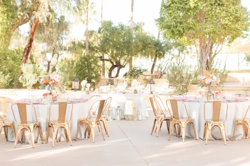 Hilton Phoenix Tapatio Cliffs Resort Dining Photos
