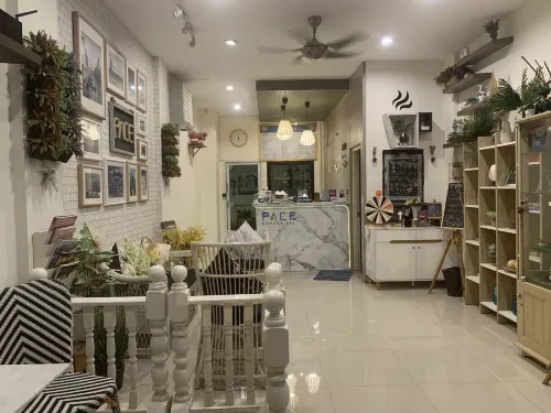 Pace Residence and Bar Pattaya Public Areas Photos