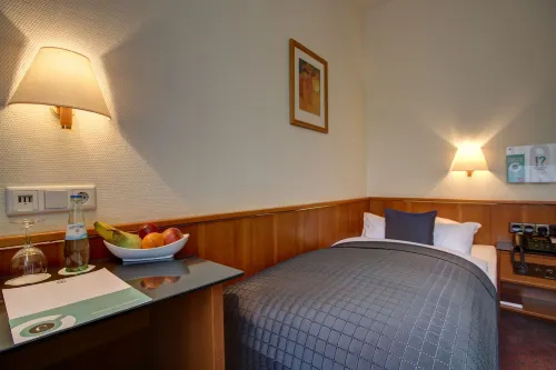 Trip Inn Hotel Esplanade, Düsseldorf Zimmer Photos