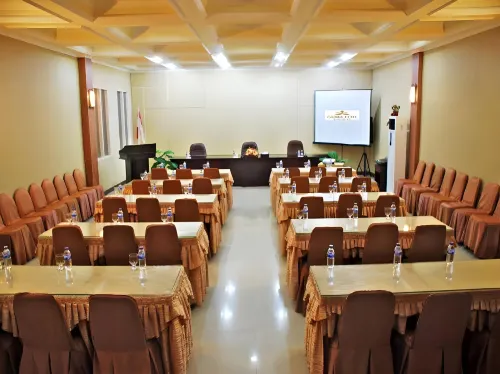 Padmaloka Hotel Tarakan Fasilitas Bisnis Photos