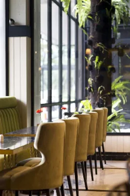 Aviary Hotel Bintaro Area Publik Photos