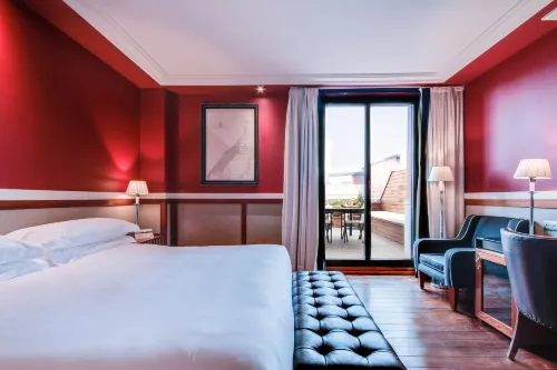 Hotel 1898 Kamar Photos