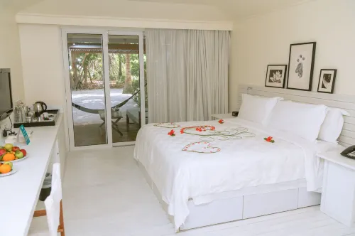 Holiday Inn Resort Kandooma Maldives - Kids Stay and Eat Free Photos