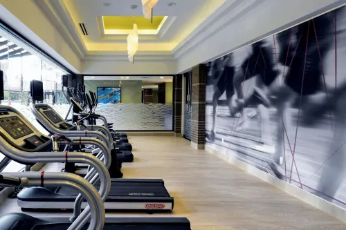 Long Beach Marriott Leisure & Recreation Photos