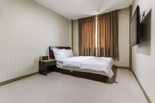 Golden Park Hotel Phòng Photos