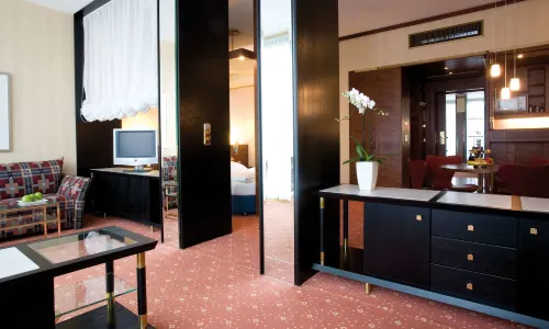Living Hotel Kanzler Photos
