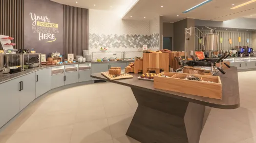 Hampton by Hilton Konstanz Dining Photos