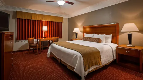 Best Western Tradewinds Photos