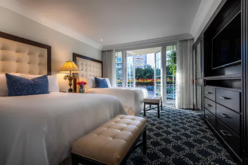 Beverly Hills Plaza Hotel & Spa Featured Photos