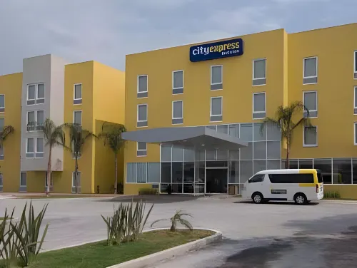 City Express by Marriott Tepotzotlan Ngoại thất Photos