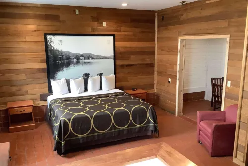 Super 8 by Wyndham Queensbury Glens Falls/Lake George Area Featured Photos