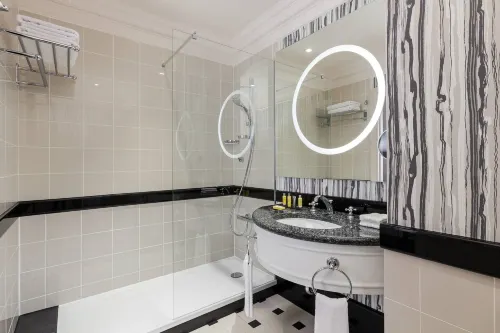 Tbilisi Marriott Hotel Rooms Photos