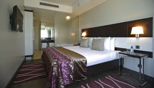 Eka Hotel Nairobi Photos