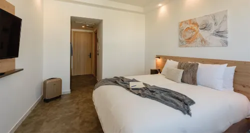 Zed Smart Property Airport by Airstay Rooms Photos