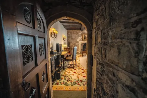 Thornbury Castle - A Relais & Chateaux Hotel Dining Photos