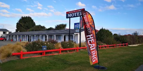 Colonial Lodge Motel Hotellin lähellä Photos