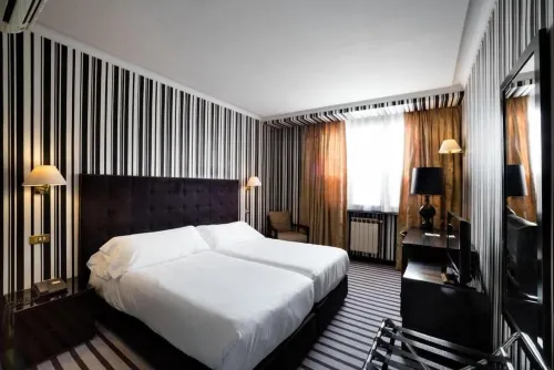 Hotel Clarin Chambres Photos