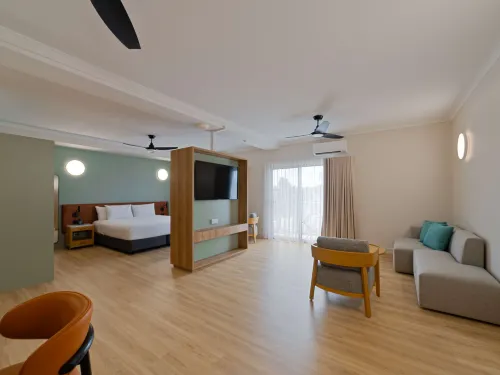 Novotel Darwin Airport Rooms Photos