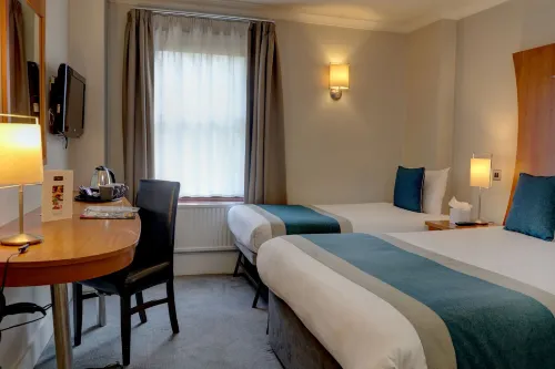 Corus Hyde Park Hotel Zimmer Photos