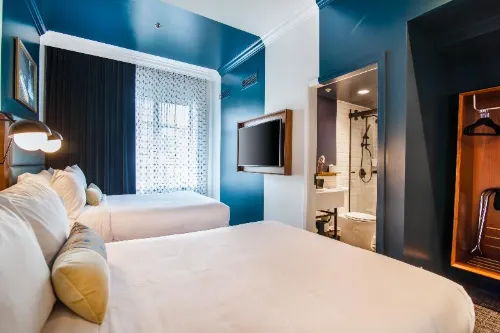 Hotel Belmont Vancouver MGallery Rooms Photos