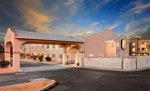 Super 8 by Wyndham Yucca Val/Joshua Tree Nat Pk Area Camere Photos