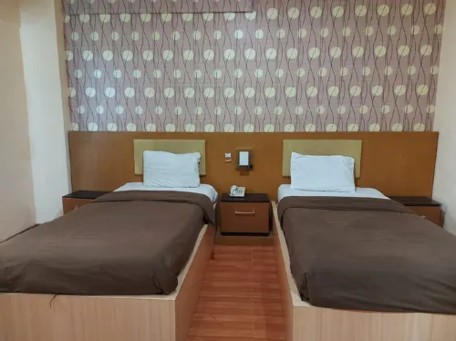 Hotel Venus Rooms Photos