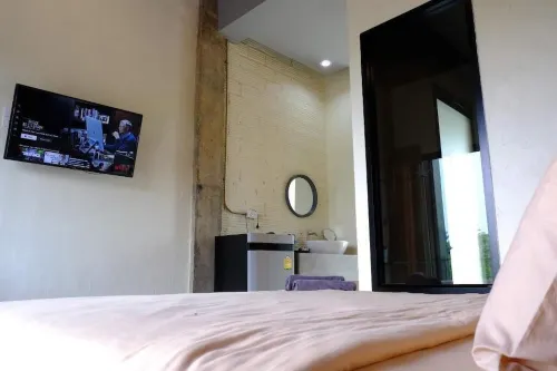 88 Fine Hotel @ Suratthani Airport Rum Photos