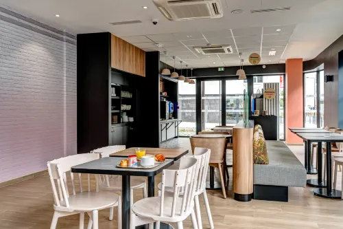 B&B Hôtel Paris Ivry Quai de Seine Restauration Photos