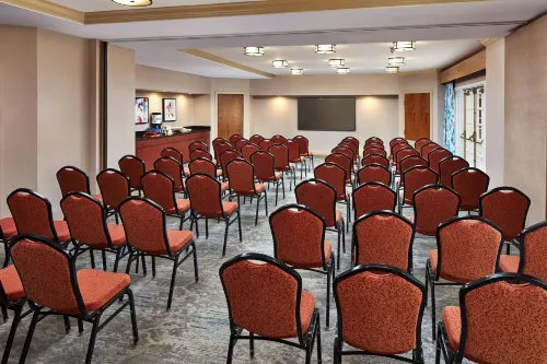 Hilton Garden Inn Valencia at Six Flags Business Photos