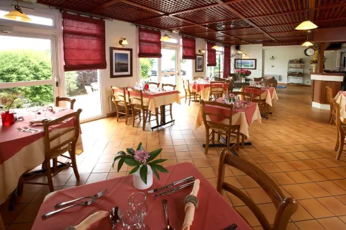 Sure Hotel by Best Western Calais Coquelles Tunnel s/ Manche Restauration Photos