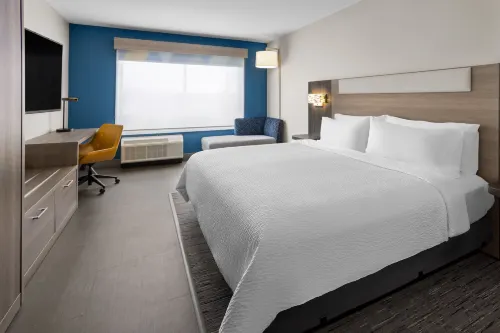 Holiday Inn Express & Suites Waynesboro East Photos