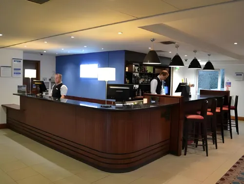 Holiday Inn Express Birmingham - Star City Loisirs et amusements Photos