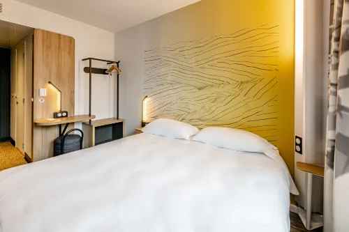 B&B Hotel Bois d'Arcy Saint Quentin en Yvelines Zimmer Photos